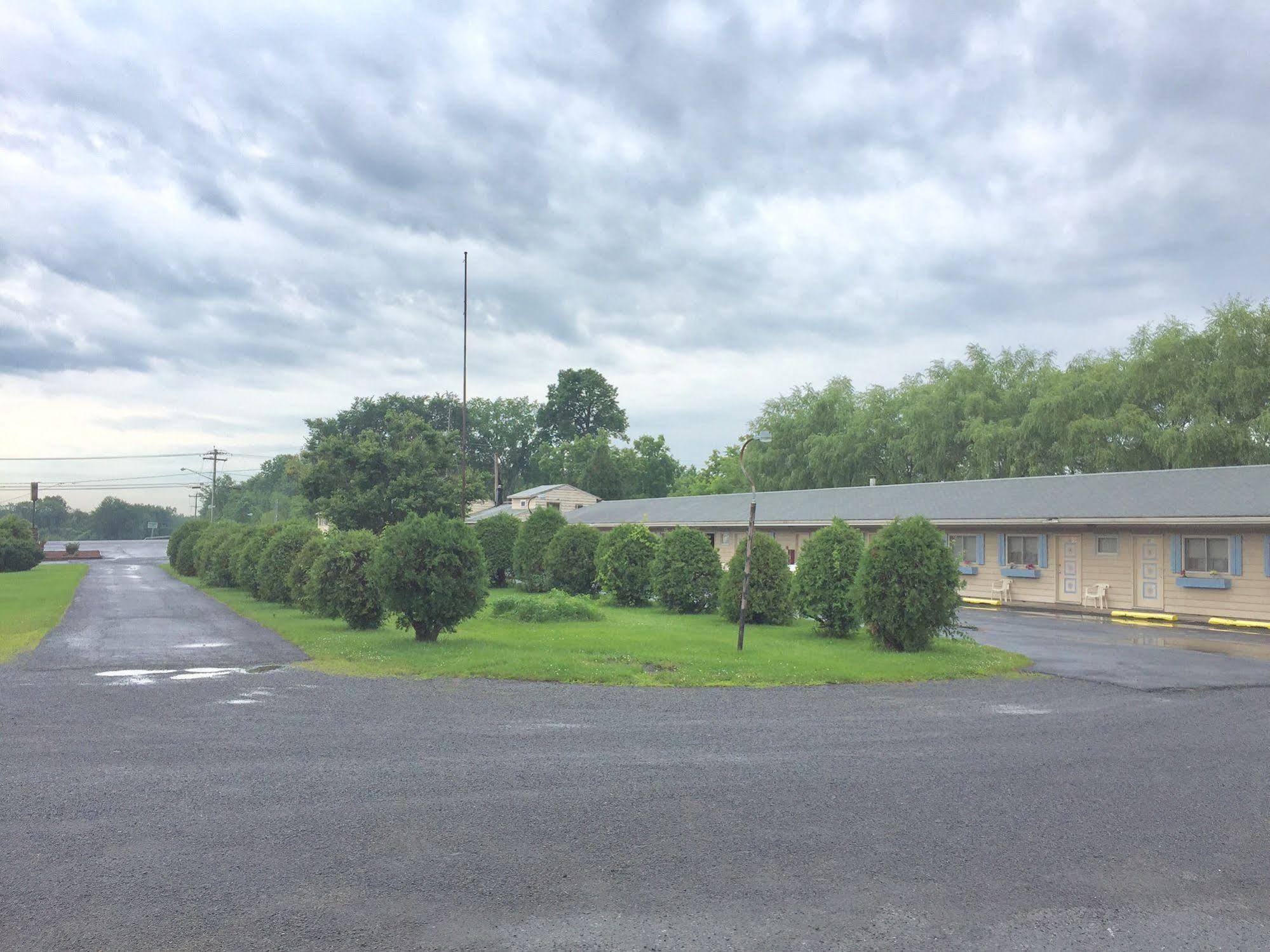 Travel Inn Westmoreland Zewnętrze zdjęcie